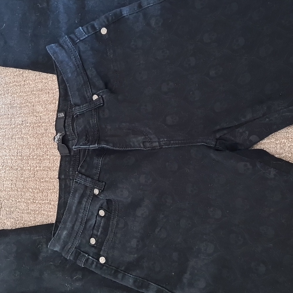 Black Premium Gothic skull patterned jeans